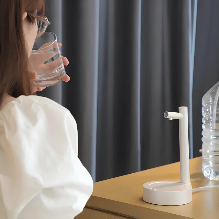 Настільна розумна помпа диспенсер з USB WATER DISPENSER Настільна розумна помпа диспенсер з USB WATER DISPENSER